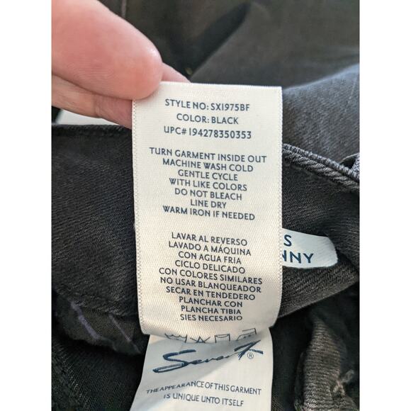 Seven7 Skinny Jeans 14W Black Distressed Tummyless High Rise‎ Contoured Fit Slim - Picture 9 of 14